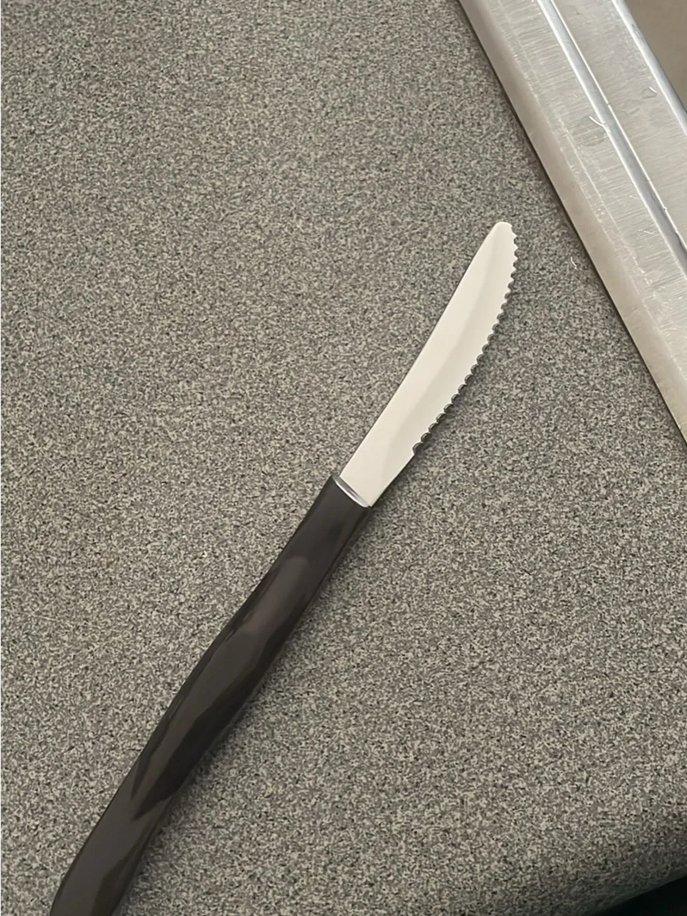 Brown Cutco Double-D edge Table Knife - Sleek Home Dining Knife